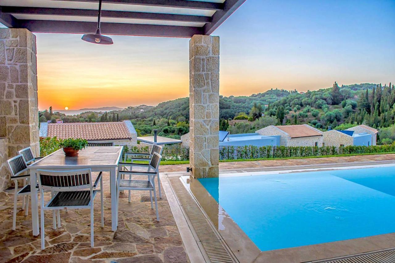 Lithari Luxury Villas Агиос-Георгиос Экстерьер фото