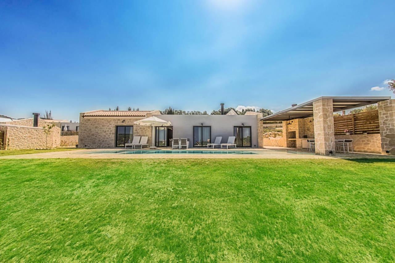 Lithari Luxury Villas Агиос-Георгиос Экстерьер фото