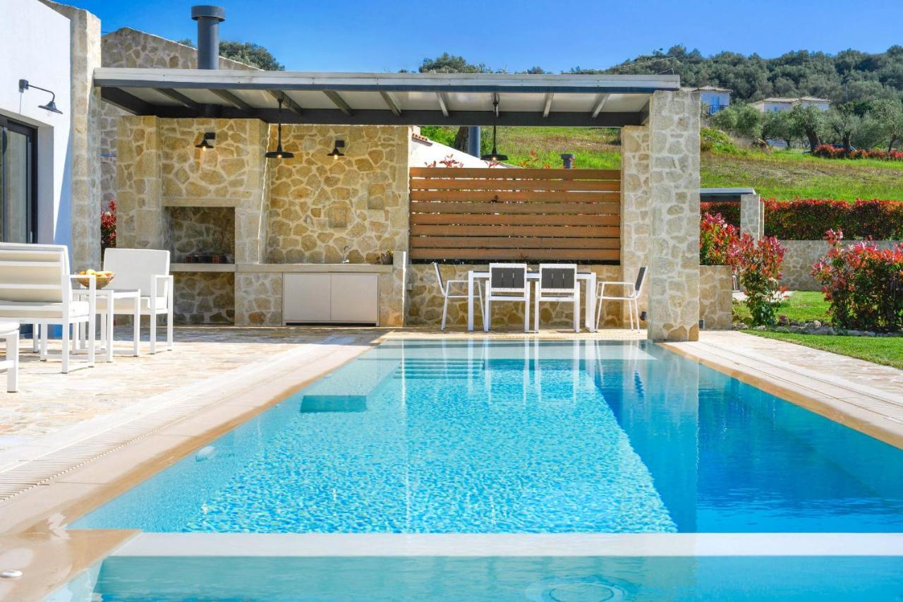Lithari Luxury Villas Агиос-Георгиос Экстерьер фото