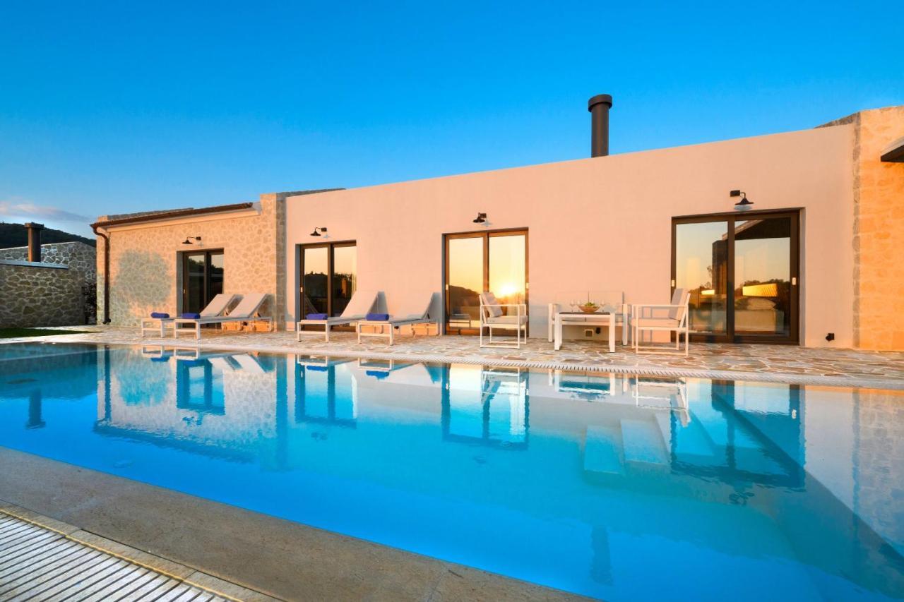 Lithari Luxury Villas Агиос-Георгиос Экстерьер фото